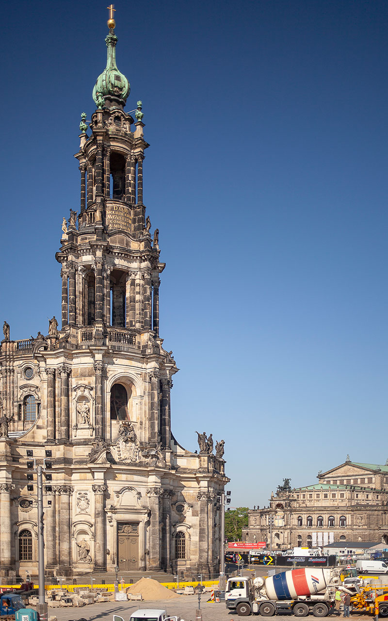 CEMEX a élaboré un béton spécial destiné à restaurer le pont Auguste de Dresde. (Photo : CEMEX Deutschland AG/Sebastian Lechler)