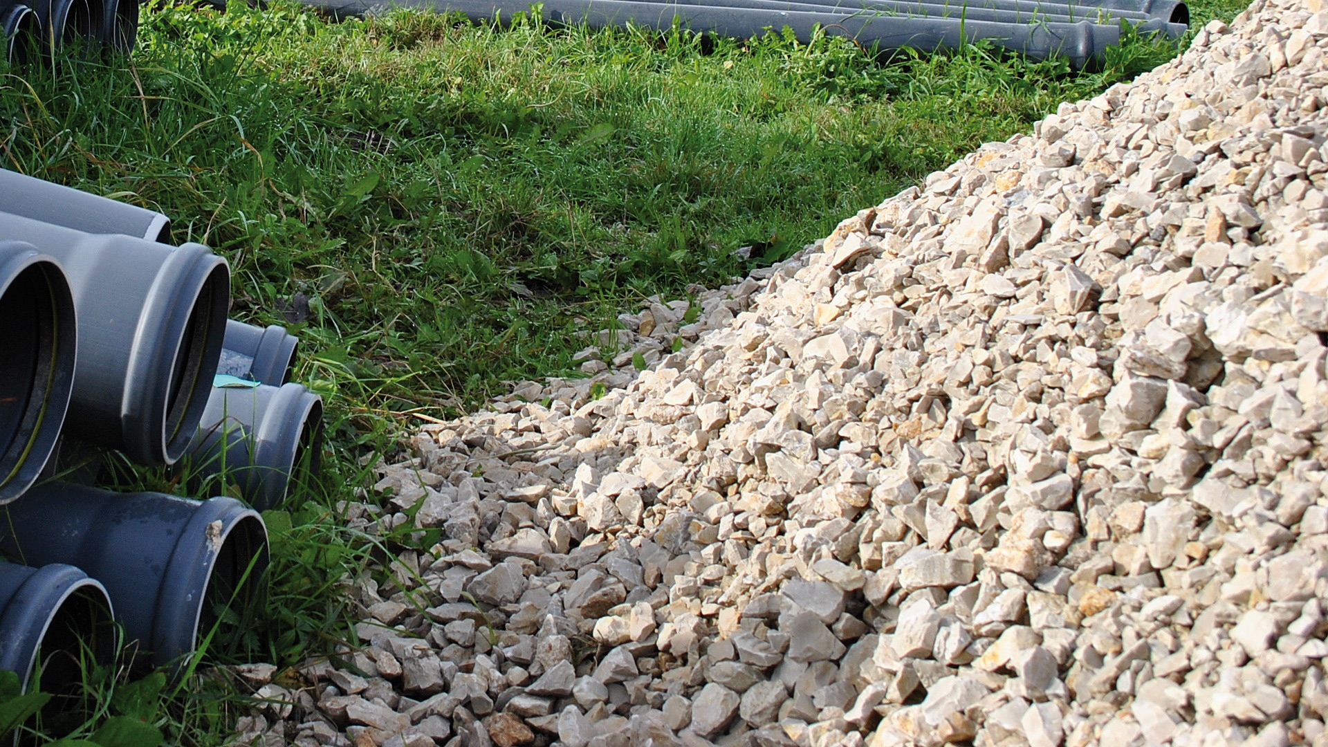 Découvrez notre gamme Cailloux de drainage CEMEX France